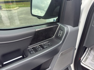 2024 Ford F-150 Lightning Flash