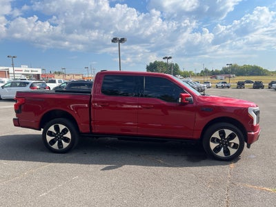 2025 Ford F-150 Lightning Platinum
