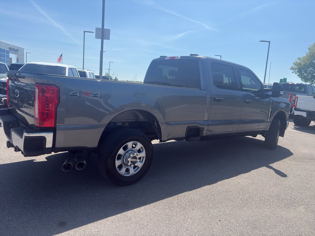 2024 Ford F-350 XLT