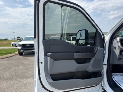 2025 Ford F-350 XLT