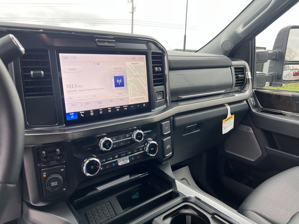 2025 Ford F-350 LARIAT