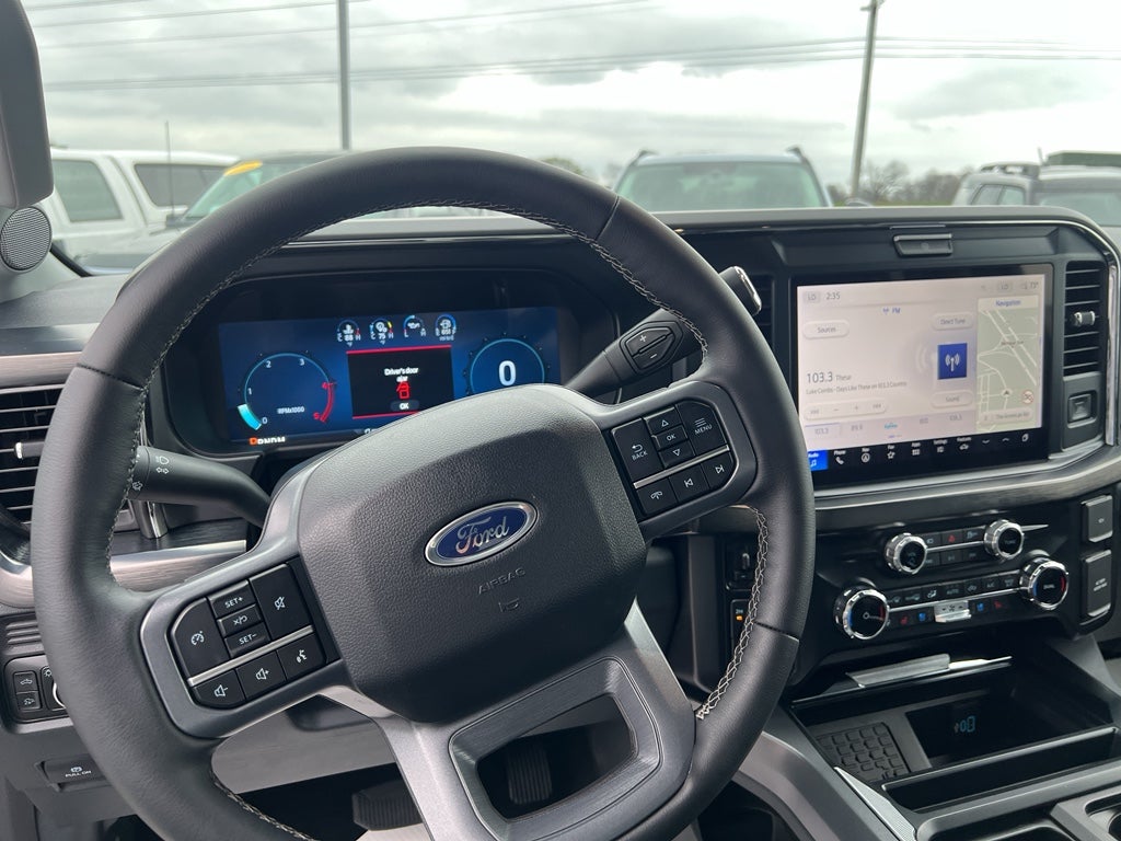 2025 Ford F-350 LARIAT