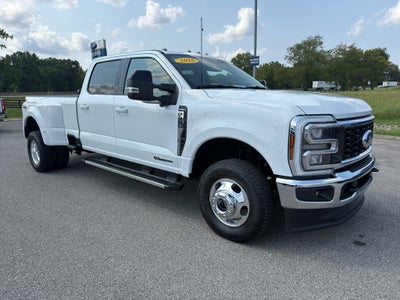 2025 Ford F-350 LARIAT
