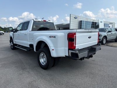 2025 Ford F-350 LARIAT