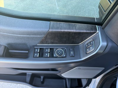 2025 Ford F-350 LARIAT