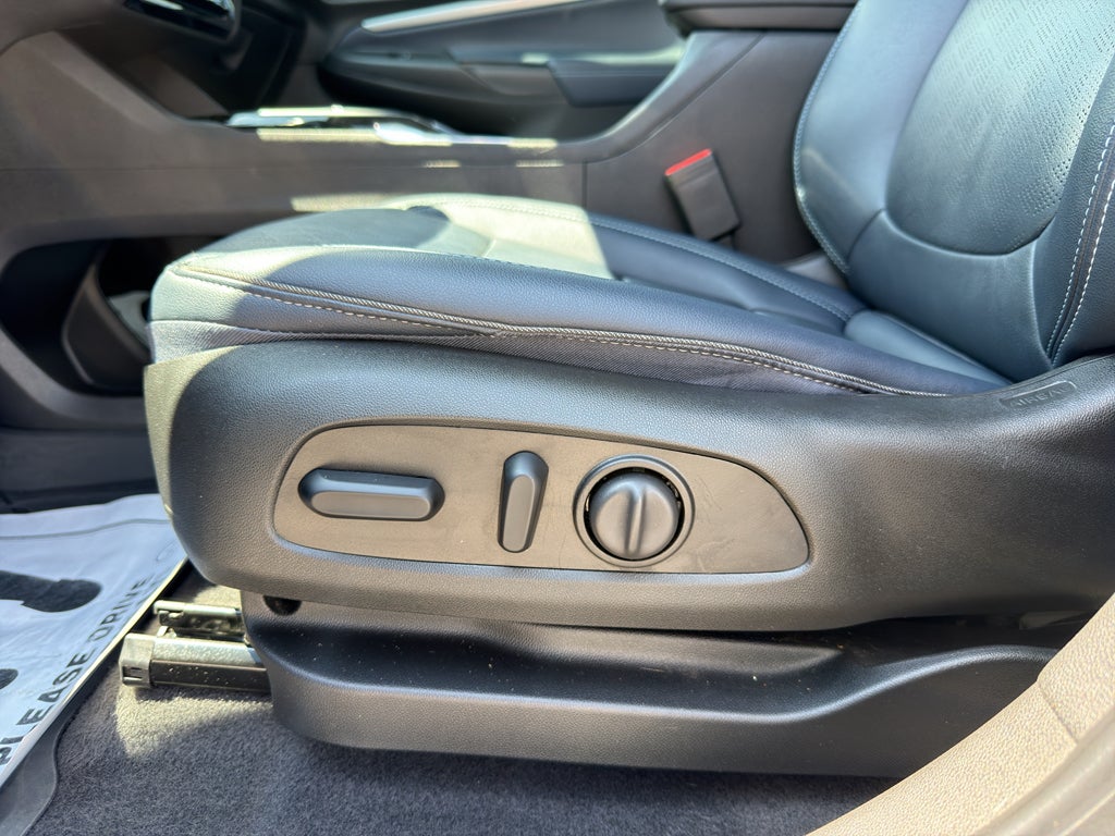 2022 Chevrolet Bolt EUV FWD LT