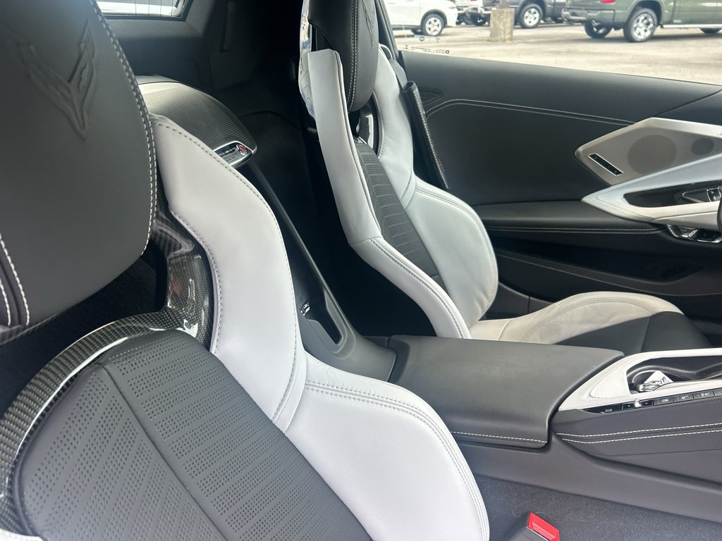 2022 Chevrolet Corvette Stingray RWD Convertible 2LT