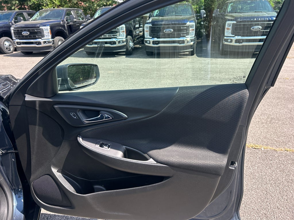 2020 Chevrolet Malibu FWD LS