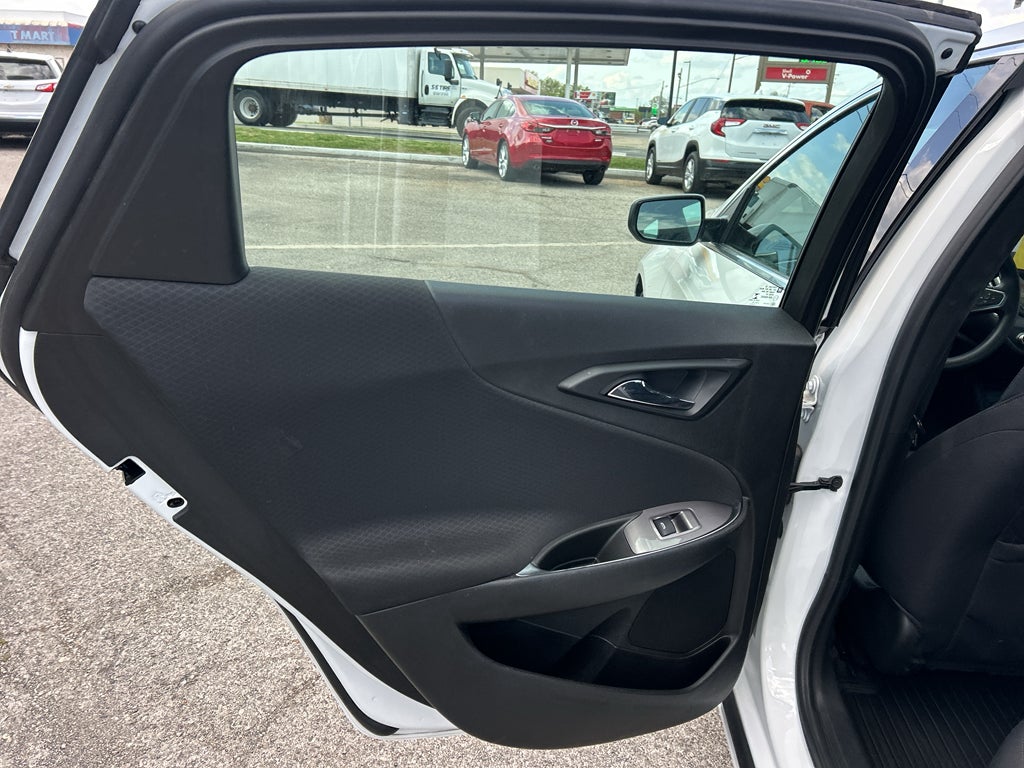 2022 Chevrolet Malibu FWD LT