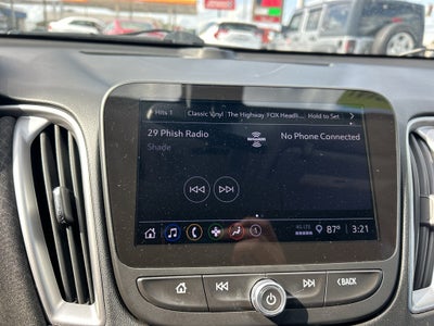 2022 Chevrolet Malibu FWD LT