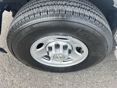 2025 Chevrolet Express Cargo RWD 2500 Regular Wheelbase WT