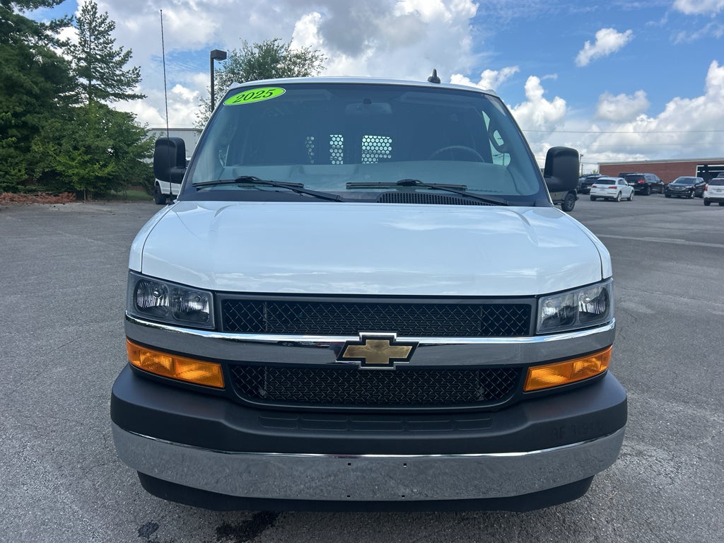 2025 Chevrolet Express Cargo RWD 2500 Regular Wheelbase WT
