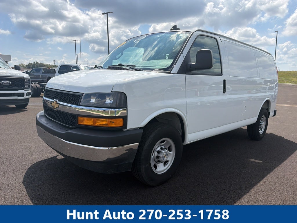 2025 Chevrolet Express Cargo Van