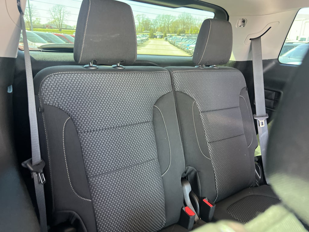 2023 GMC Acadia AWD SLE