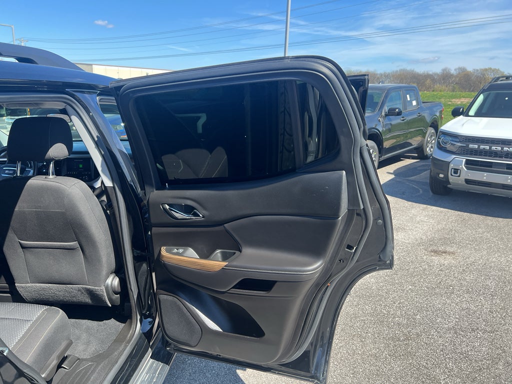 2023 GMC Acadia AWD SLE