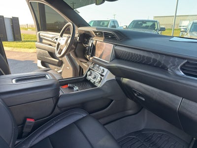 2023 GMC Yukon 4WD Denali