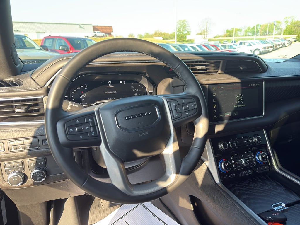 2023 GMC Yukon 4WD Denali