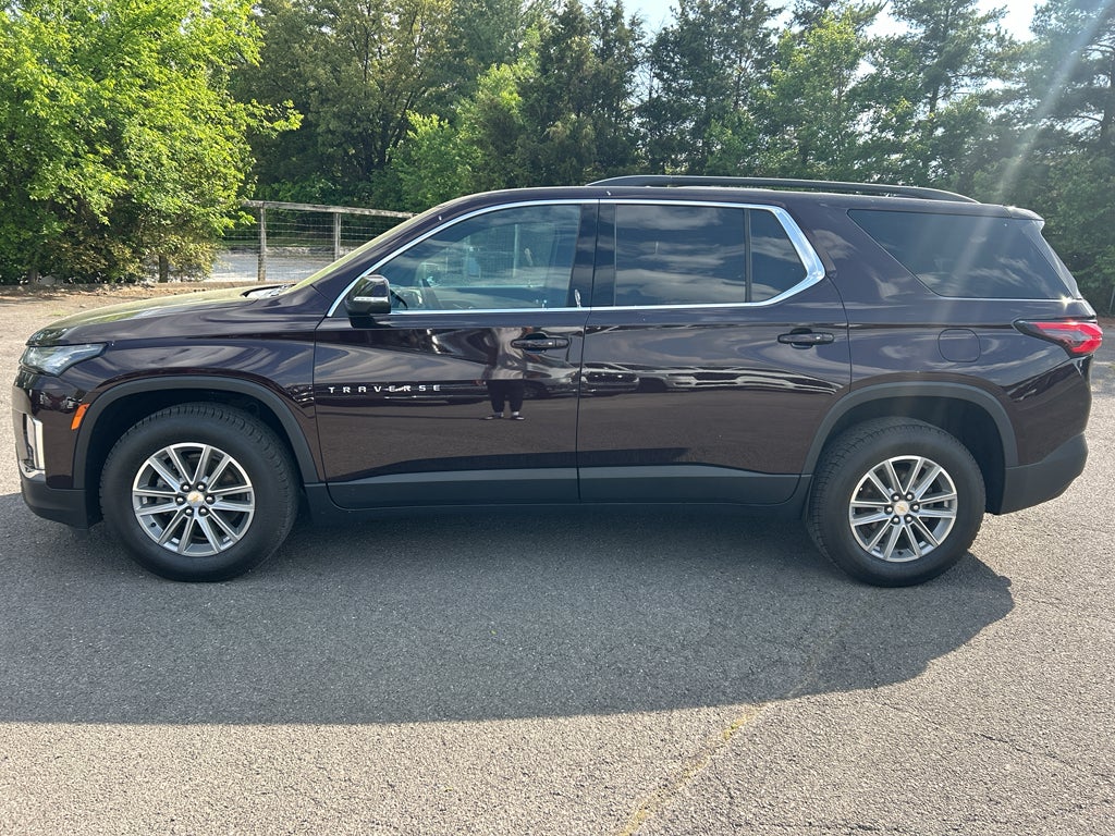 2022 Chevrolet Traverse FWD LT Cloth