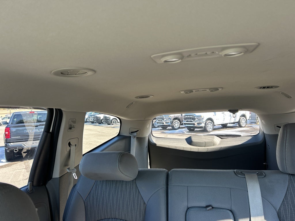 2017 Chevrolet Traverse LS