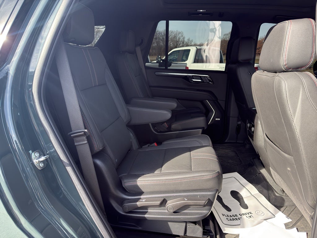 2025 Chevrolet Tahoe 4WD RST