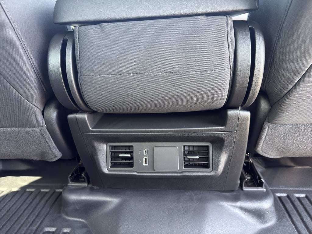 2026 GMC Sierra 2500 HD Crew Cab, Standard Bed, Pro, 4WD