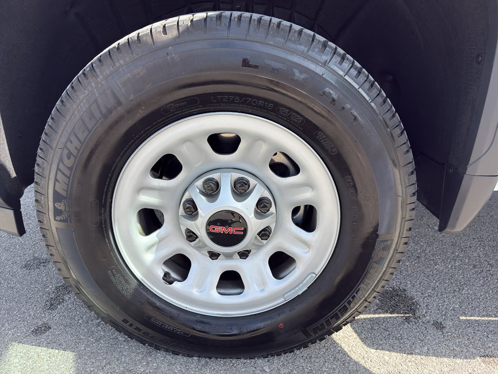 2026 GMC Sierra 2500 HD Crew Cab, Standard Bed, Pro, 4WD