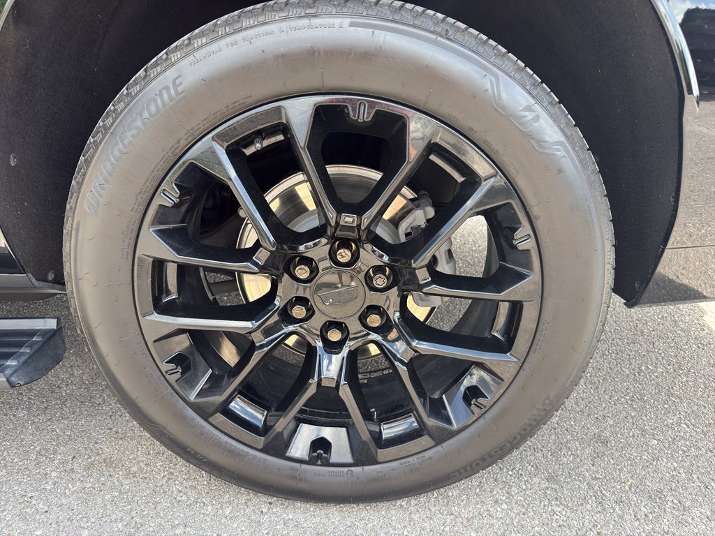 2022 Cadillac Escalade ESV Premium Luxury