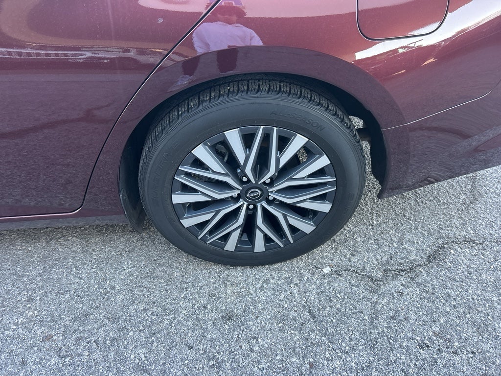 2023 Nissan Altima SV FWD