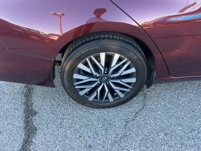 2023 Nissan Altima SV FWD