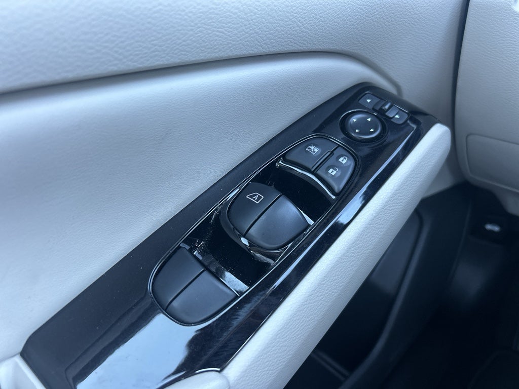 2023 Nissan Altima SV FWD