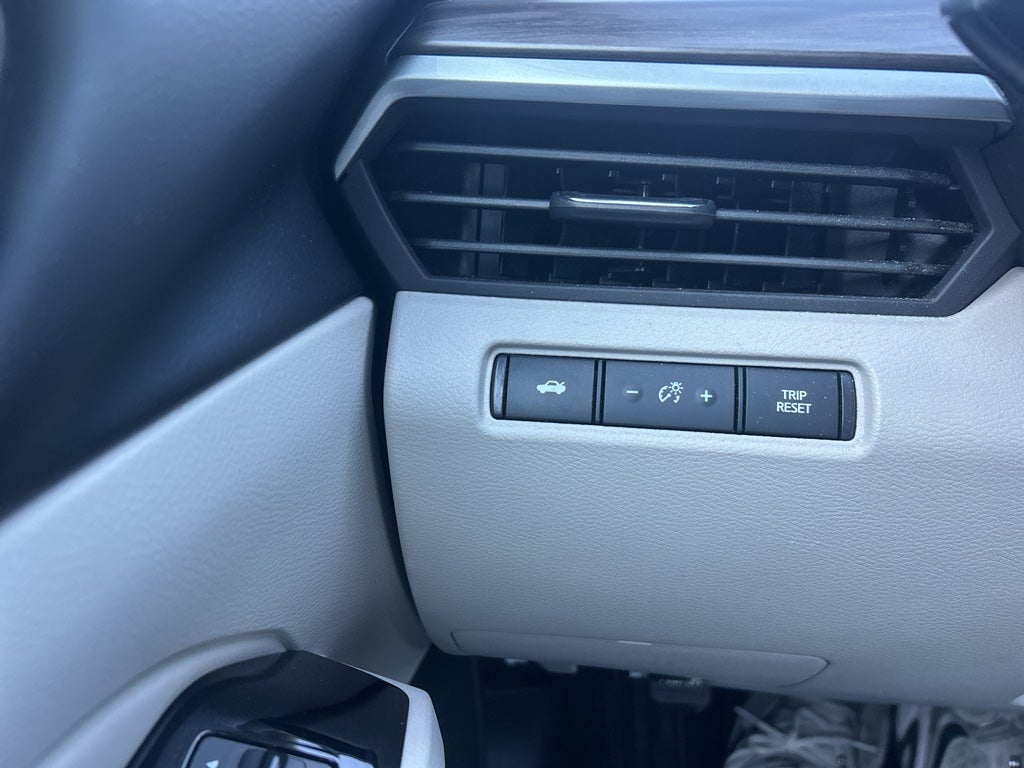 2023 Nissan Altima SV FWD