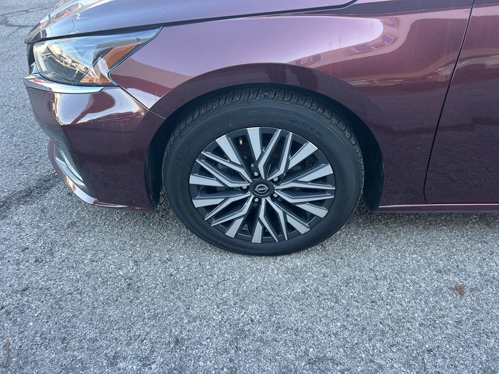 2023 Nissan Altima SV FWD