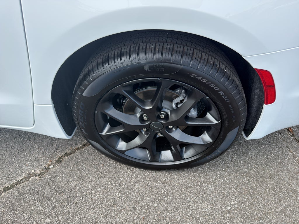 2027 Chrysler Pacifica PACIFICA SELECT