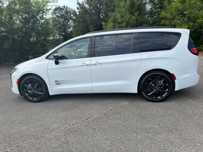 2027 Chrysler Pacifica PACIFICA SELECT