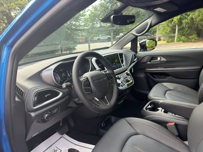 2027 Chrysler Pacifica PACIFICA SELECT