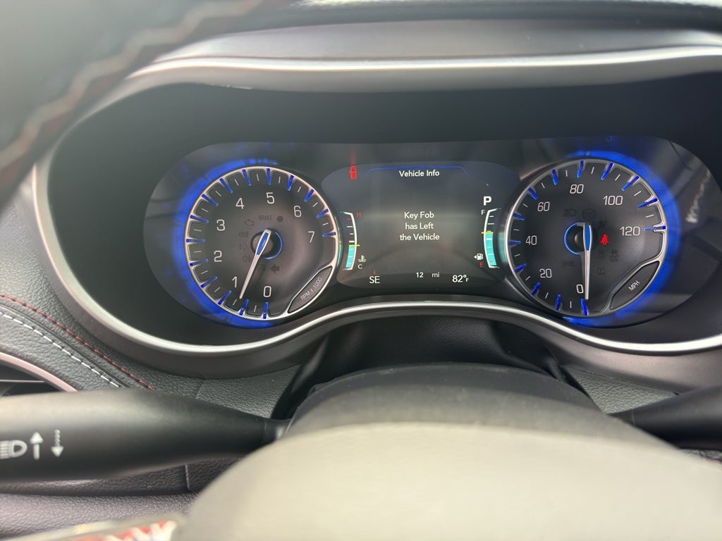 2027 Chrysler Pacifica PACIFICA SELECT