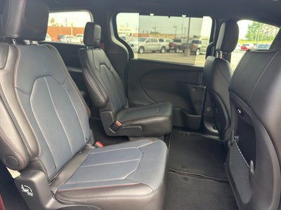 2027 Chrysler Pacifica PACIFICA SELECT