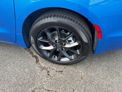 2027 Chrysler Pacifica PACIFICA SELECT