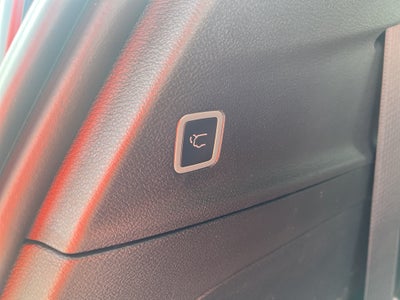 2025 Chrysler Voyager VOYAGER LX