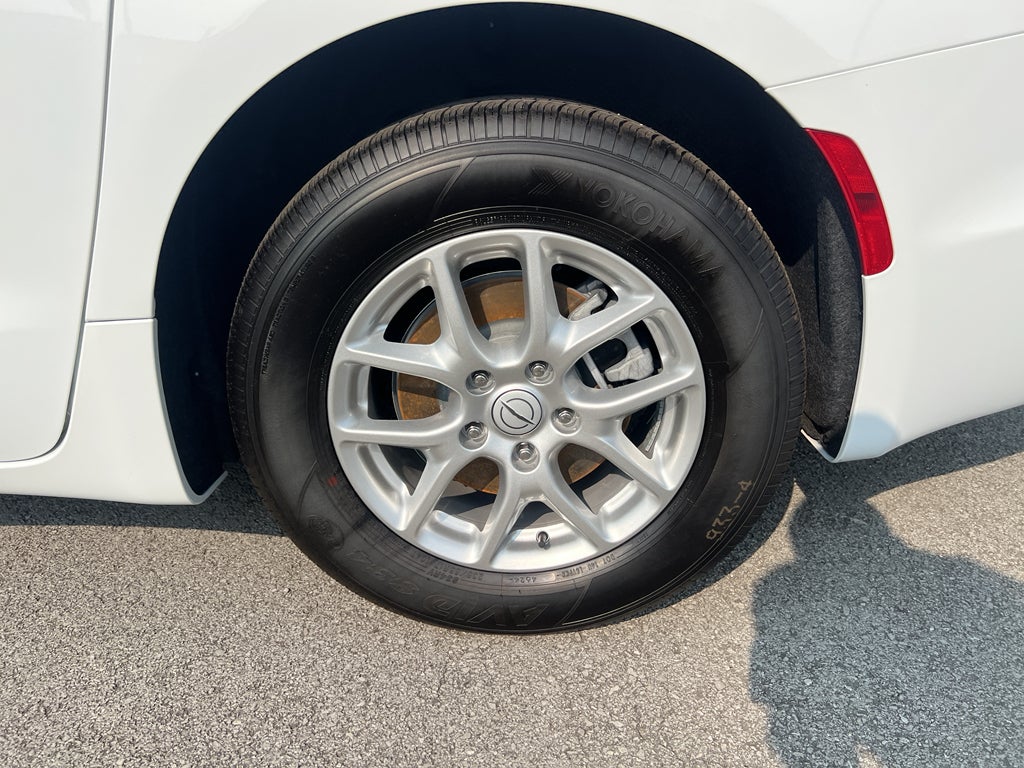 2025 Chrysler Voyager VOYAGER LX