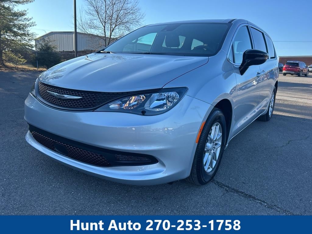 2026 Chrysler Voyager VOYAGER LX