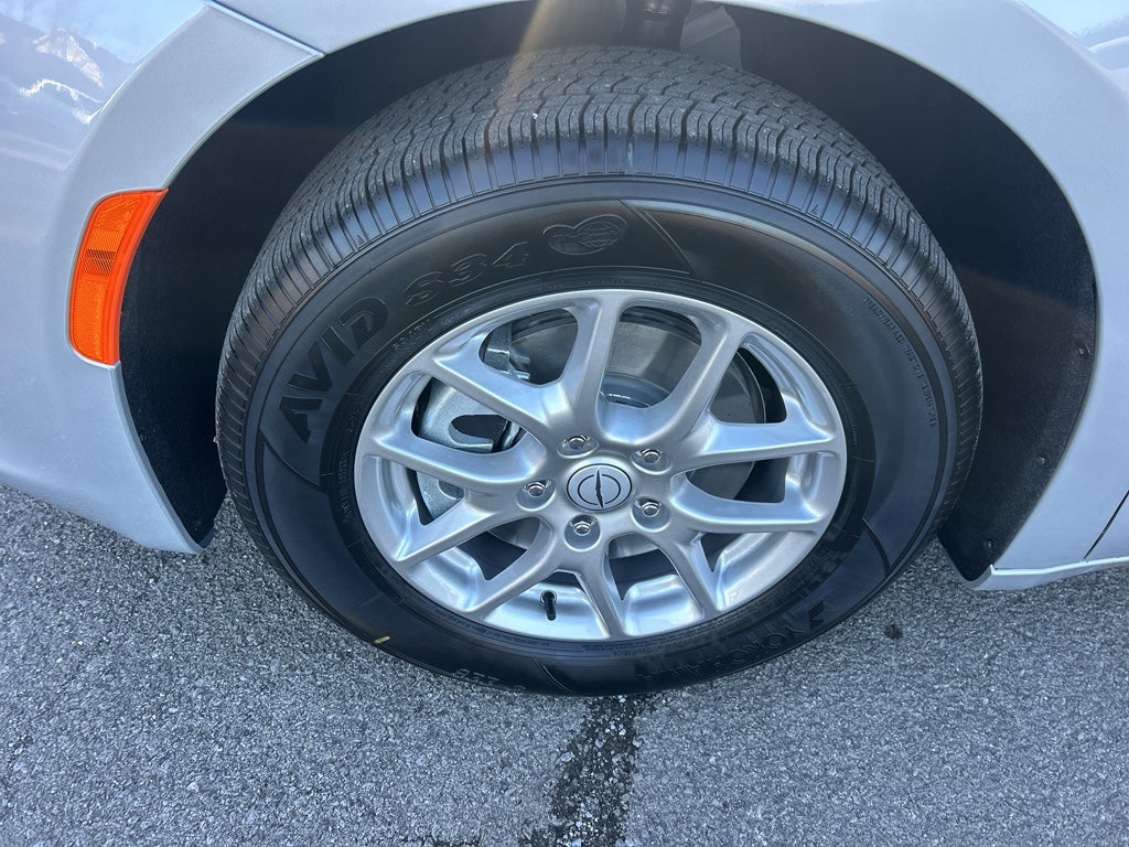 2026 Chrysler Voyager VOYAGER LX