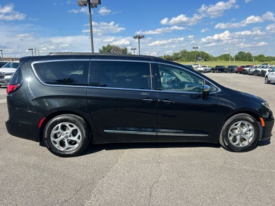 2023 Chrysler Pacifica Limited