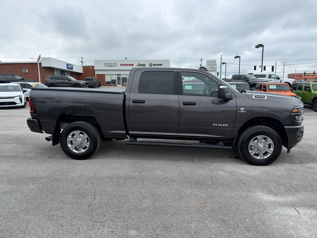 2025 RAM 2500 Big Horn Crew Cab 4x4 6'4' Box