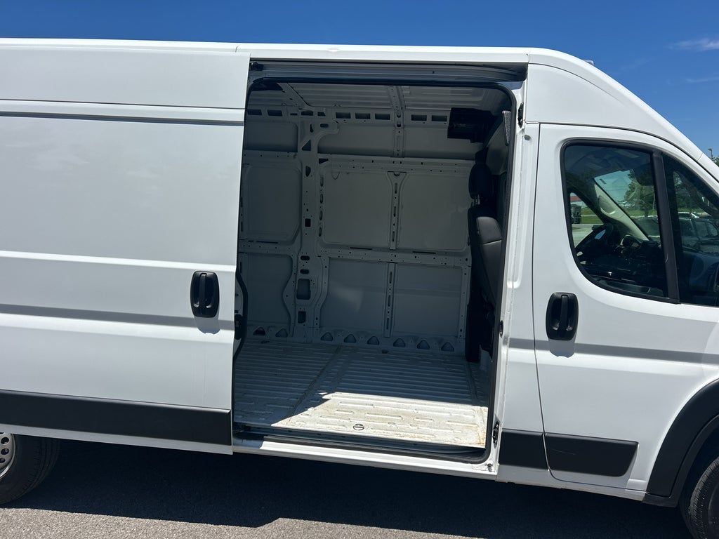 2026 RAM ProMaster 2500 Cargo Van Tradesman High Roof 159' WB w/Pass Seat