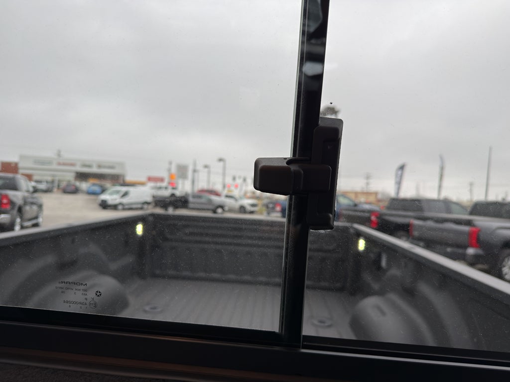 2024 RAM 2500 Tradesman Regular Cab 4x2 8' Box