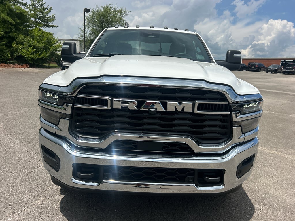 2025 RAM Ram 2500 RAM 2500 TRADESMAN REGULAR CAB 4X4 8' BOX
