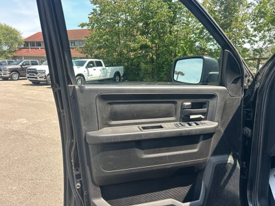 2018 RAM 2500 Tradesman Crew Cab 4x4 6'4' Box