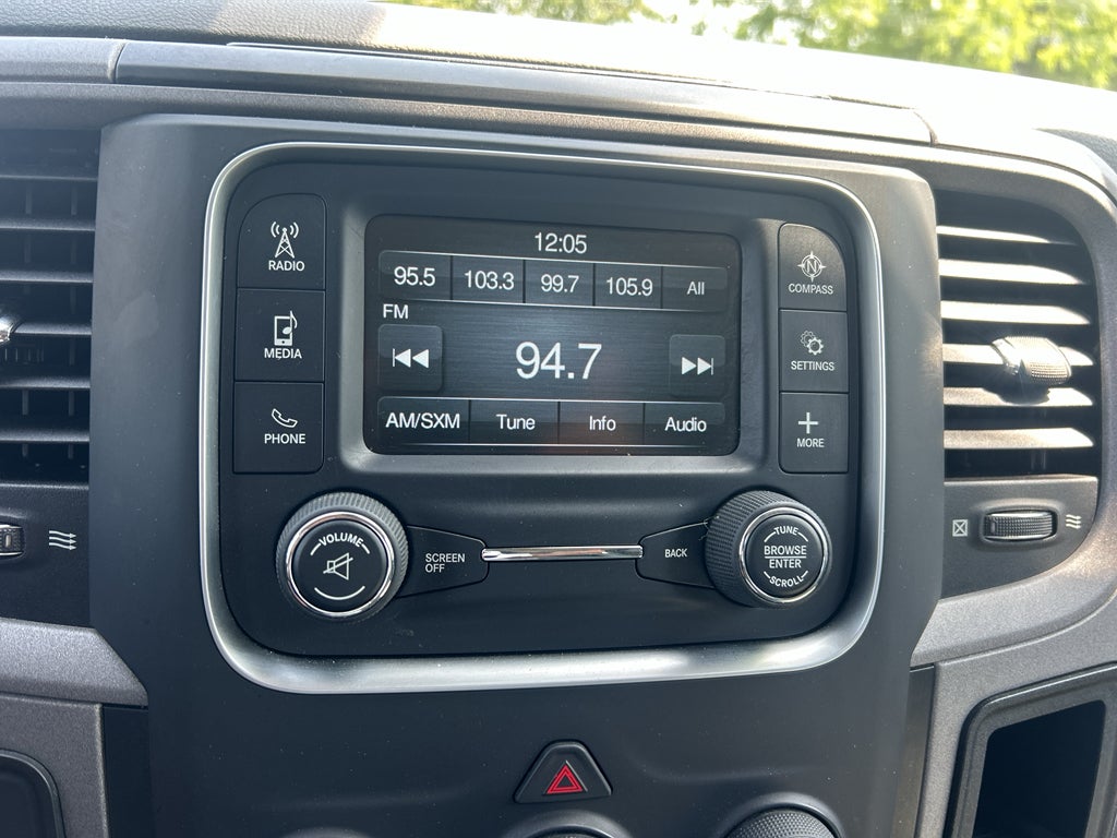 2018 RAM 2500 Tradesman Crew Cab 4x4 6'4' Box