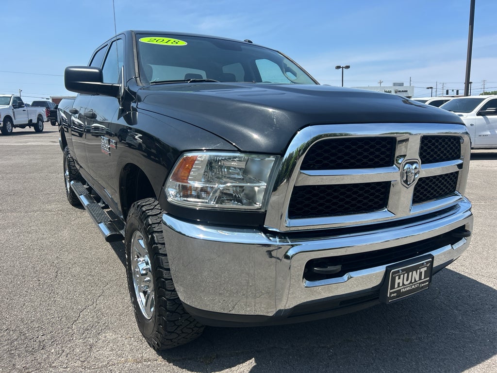 2018 RAM 2500 Tradesman Crew Cab 4x4 6'4' Box